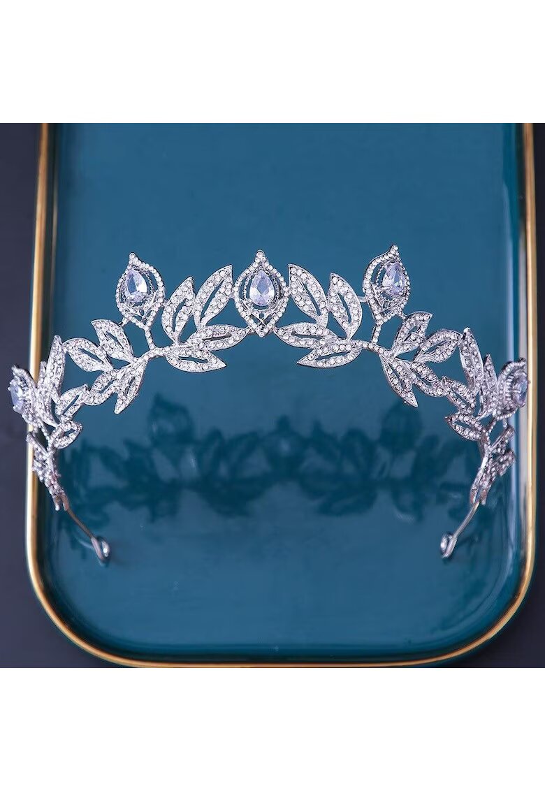 Pursehuit Coronita argintie - cu frunzulite si pietre - Harvey C6
