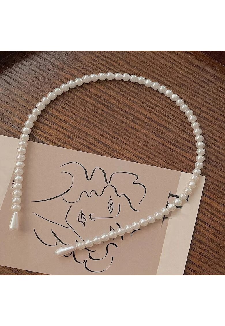 Pursehuit Diadema alba - cu perle - Eugenia
