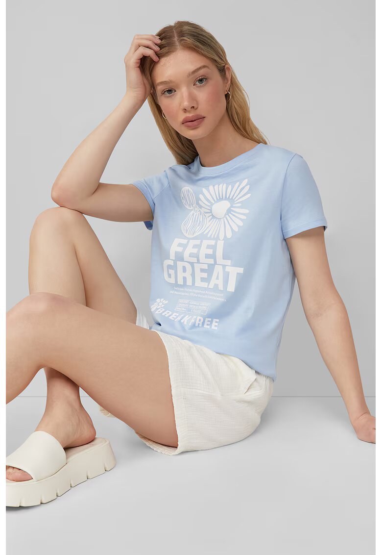 QS Tricou de bumbac cu imprimeu text si grafic - Alb/Albastru lavanda