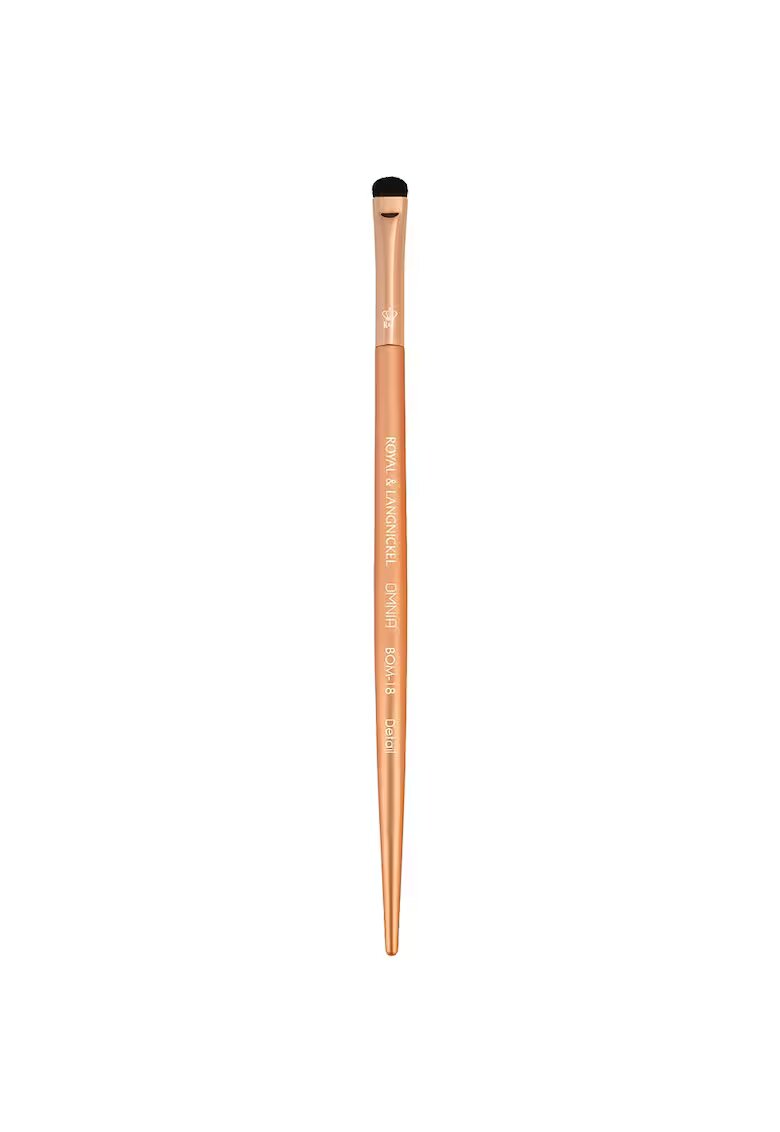 ROYAL AND LANGNICKEL Omnia Rose Gold Pensula Detail pentru aplicarea fardului de pleoape