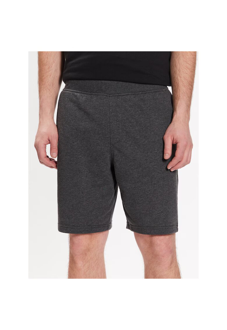 Skechers Pantaloni scurti sport barbati - 302928491 - Bumbac - Gri