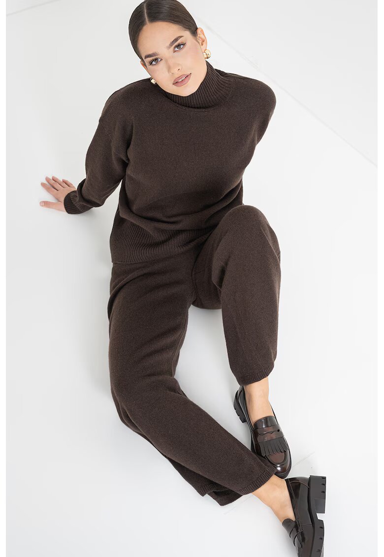 Stefanel Pantaloni ampli de lana - Maro inchis
