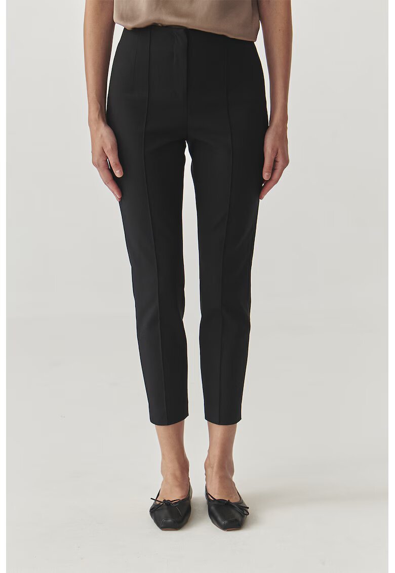 Tatuum Pantaloni crop conici - Negru