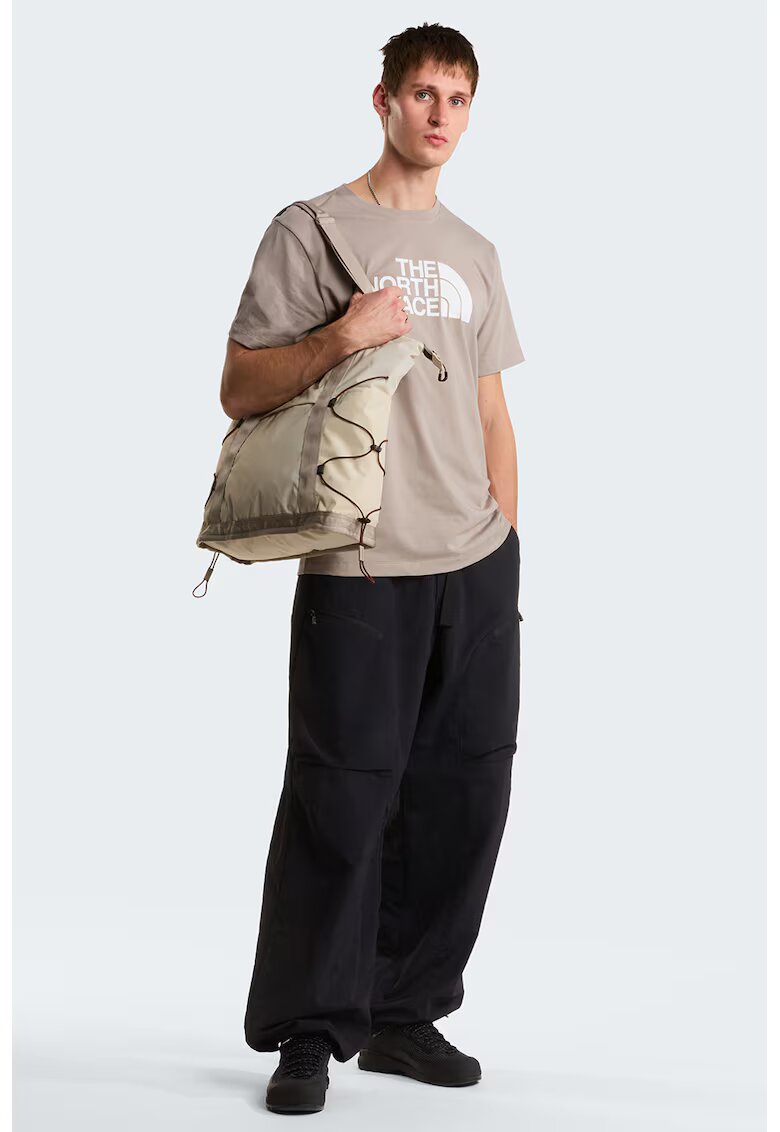 The North Face Tricou cu decolteu la baza gatului si imprimeu logo Evolution - Maro taupe deschis
