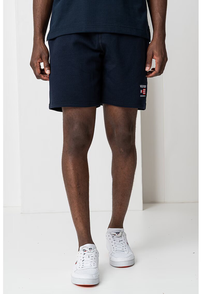 Tommy Hilfiger Pantalomi scurti cu snur in talie si logo - Bleumarin