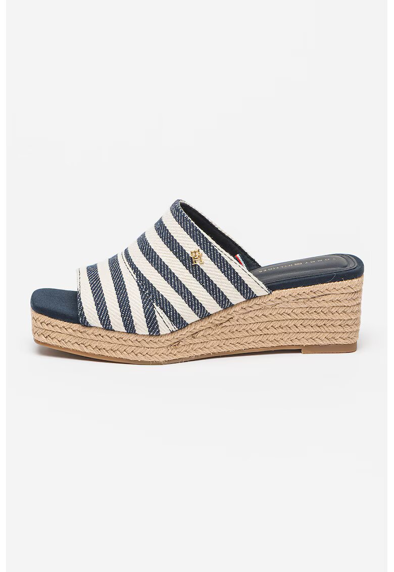 Tommy Hilfiger Papuci cu talpa wedge si model in dungi - Alb/Bleumarin