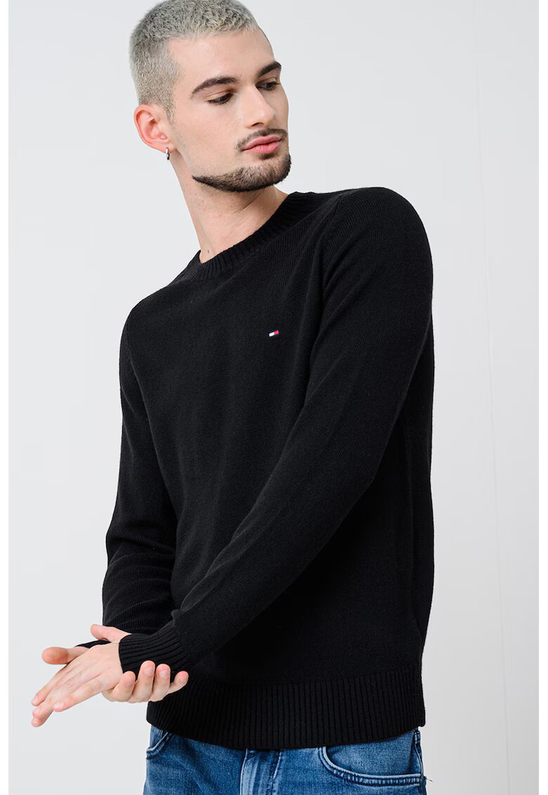Tommy Hilfiger Pulover din lana cu logo discret - Negru