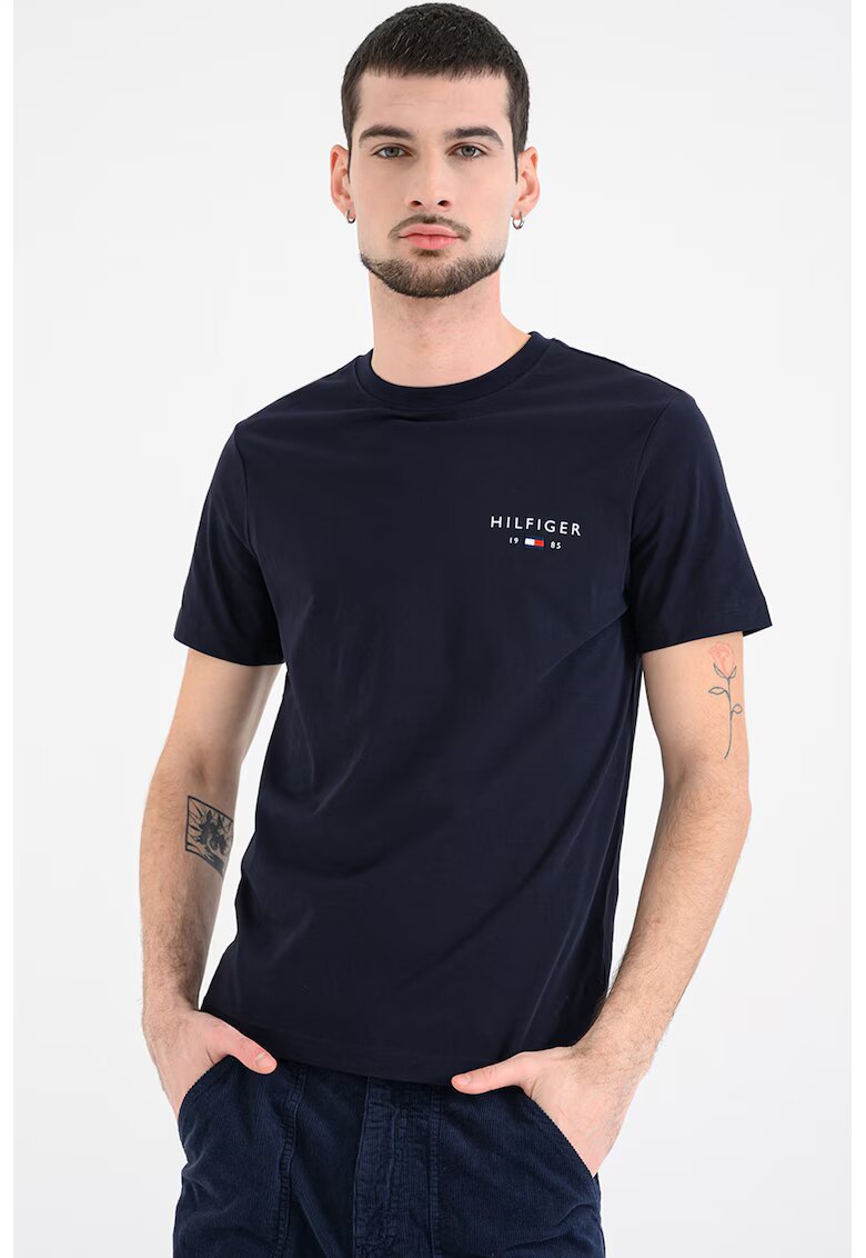 Tommy Hilfiger Tricou cu decolteu la baza gatului si imprimeu logo - Bleumarin