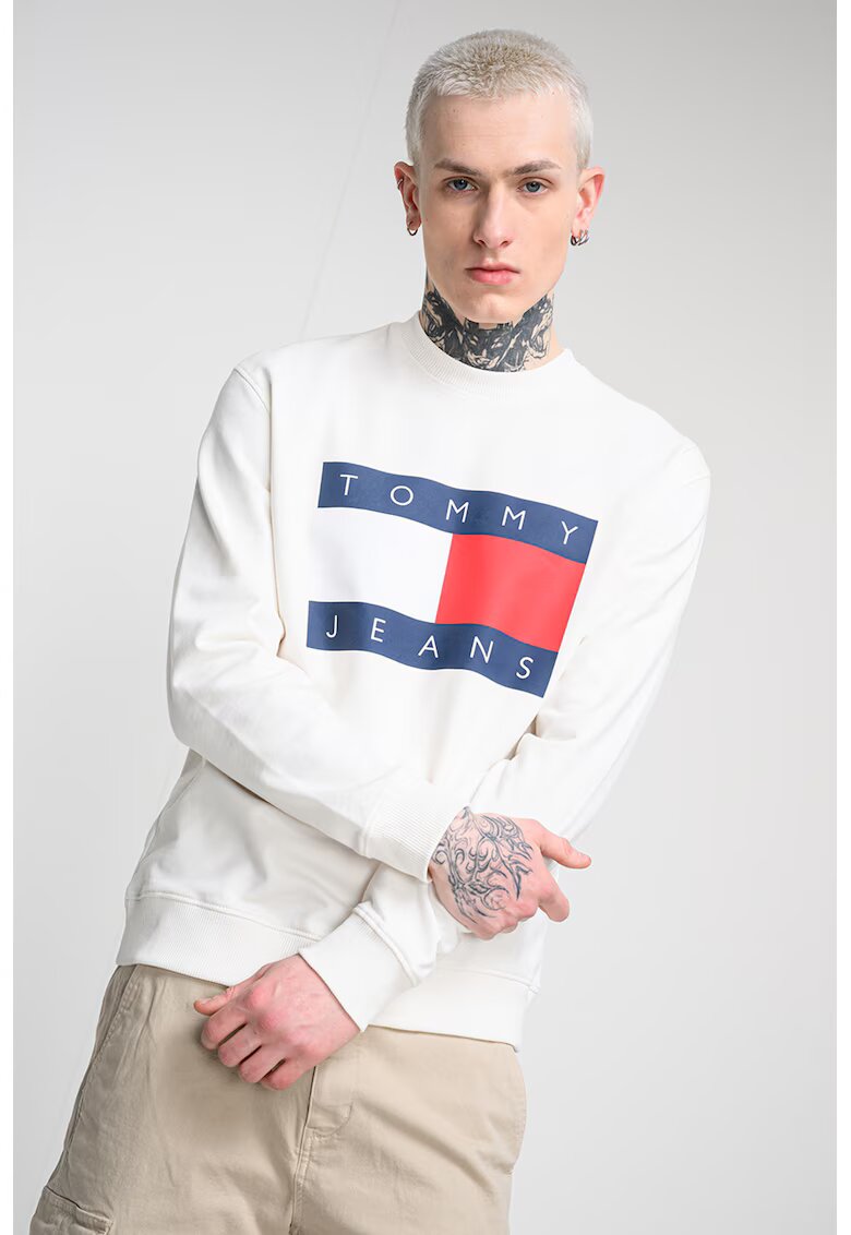 Tommy Jeans Bluza de trening regular fit cu imprimeu logo supradimensionat - Alb