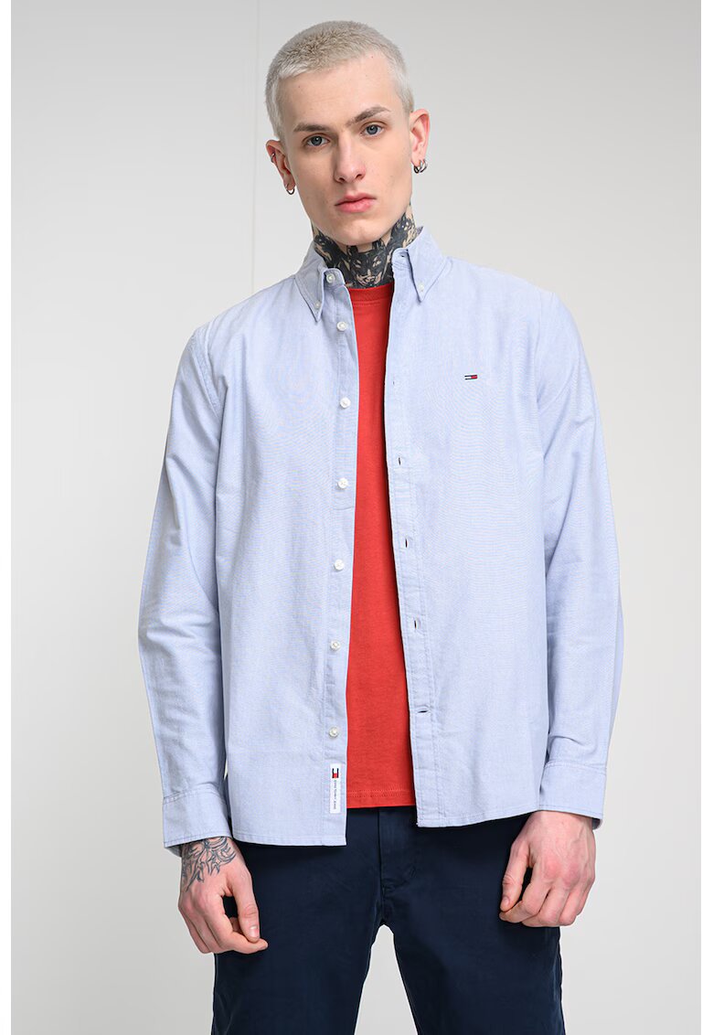 Tommy Jeans Camasa regular fit cu guler fixat cu nasturi - Albastru lavanda