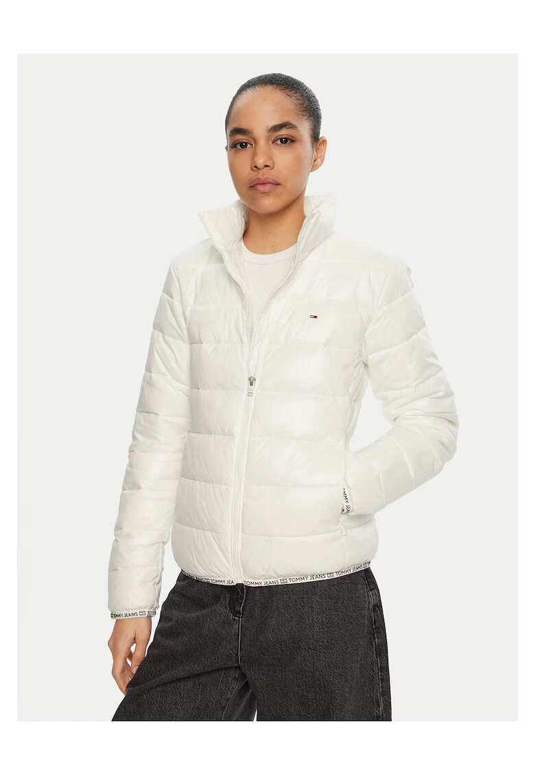 Tommy Jeans Geaca de iarna dama ecru -
