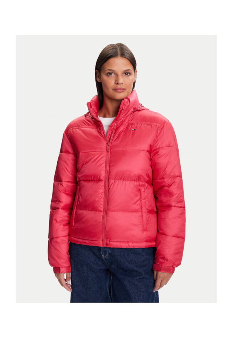 Tommy Jeans Geaca de iarna Dama - nylon - rosu