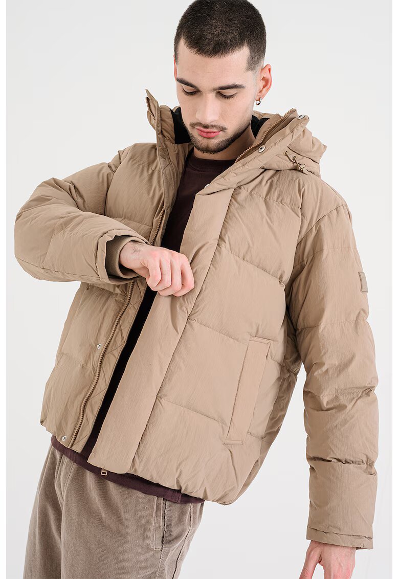 Tommy Jeans Geaca lejera cu gluga - Maro taupe deschis