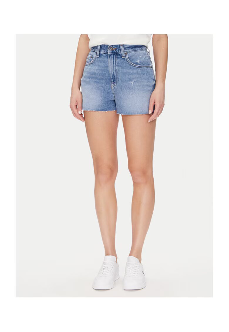Tommy Jeans Pantaloni scurti din denim bumbac/lyocell