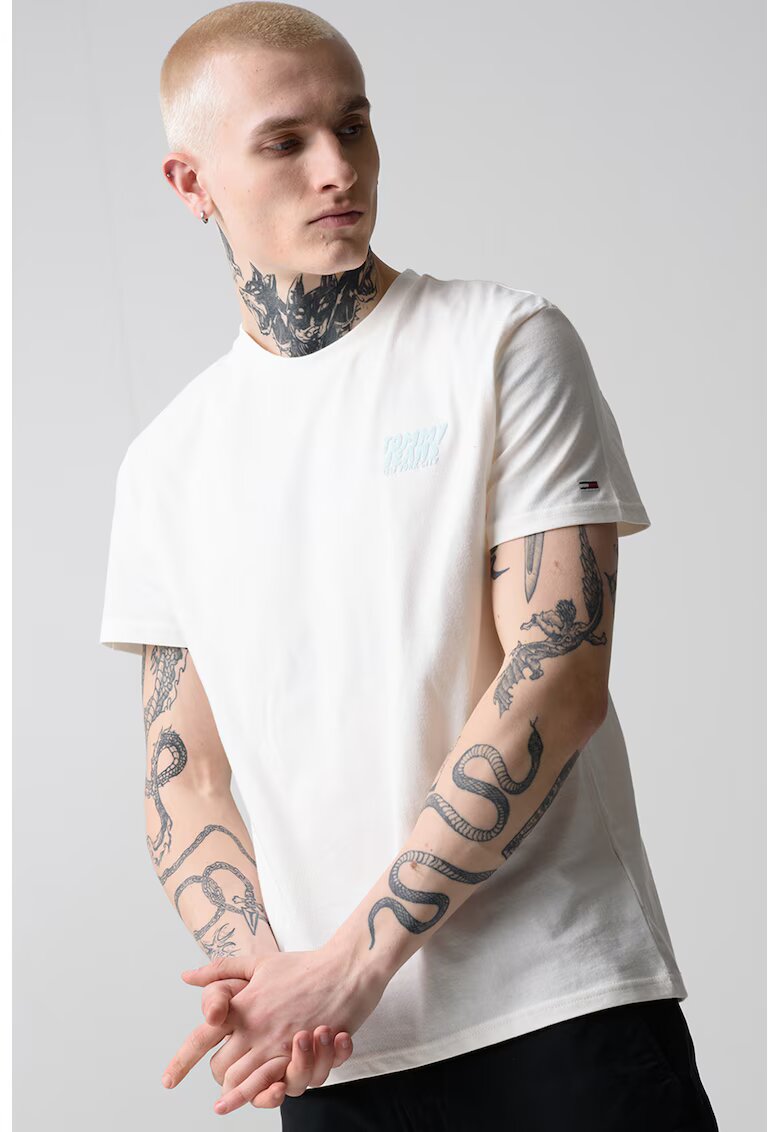 Tommy Jeans Tricou cu decolteu la baza gatului si imprimeu logo - Alb fildes