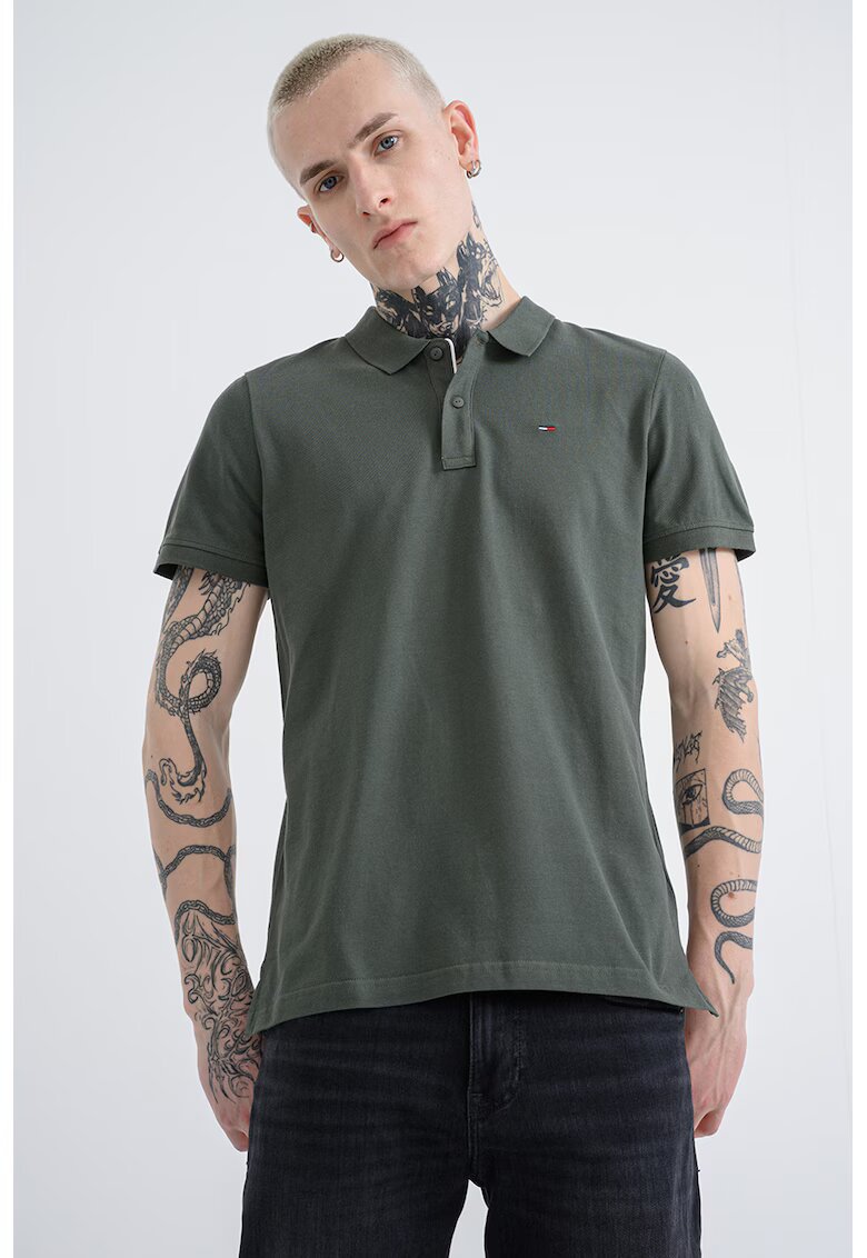 Tommy Jeans Tricou polo din bumbac cu logo - Verde persan