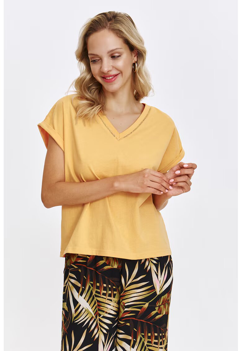 Top Secret Tricou uni cu decolteu in V - Galben sofran