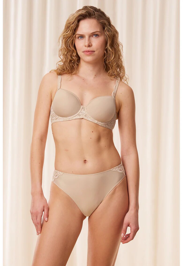 Triumph Chiloti cu garnituri de dantela Amourette - Bej inchis