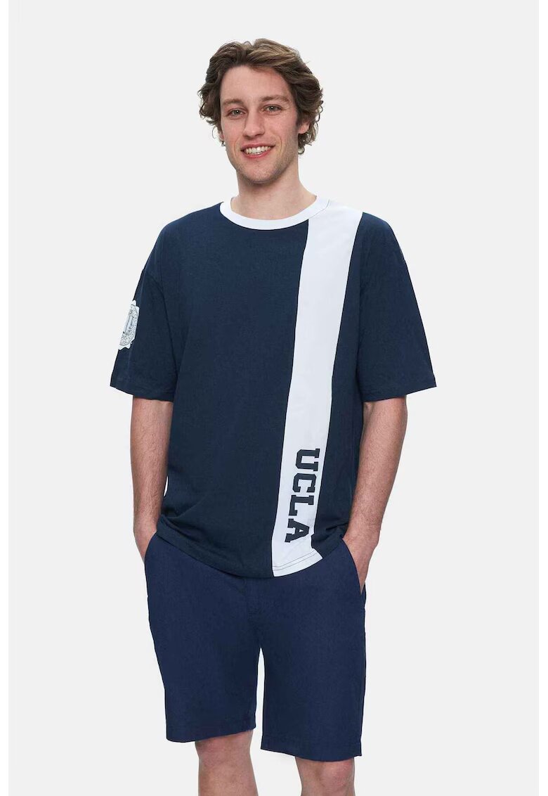 UCLA Tricou regular fit - decolteu la baza gatului - imprimeu cu logo - Bleumarin - KEITH - Bleumarin