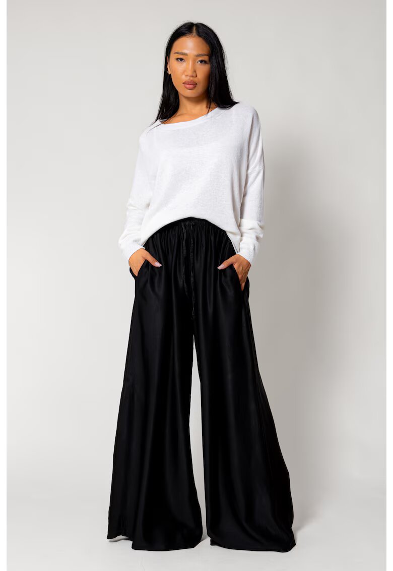 uFIT Pantaloni lung din mix de matase Black 18045 - Negru