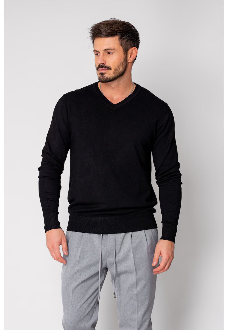 uFIT Pulover cu V cut Black 19091 - Negru