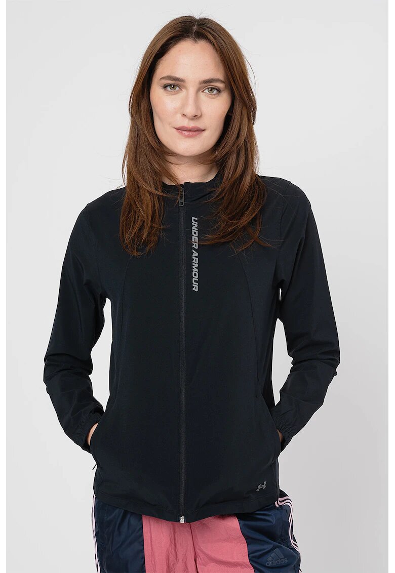 Under Armour Jacheta slim fit cu gluga - pentru alergare OutRun The Storm - Negru
