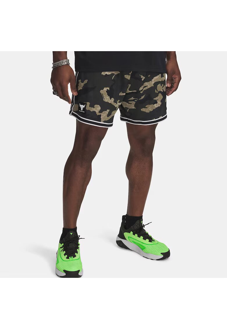 Under Armour Pantaloni scurti barbati Project Rock - verde - material elastic -