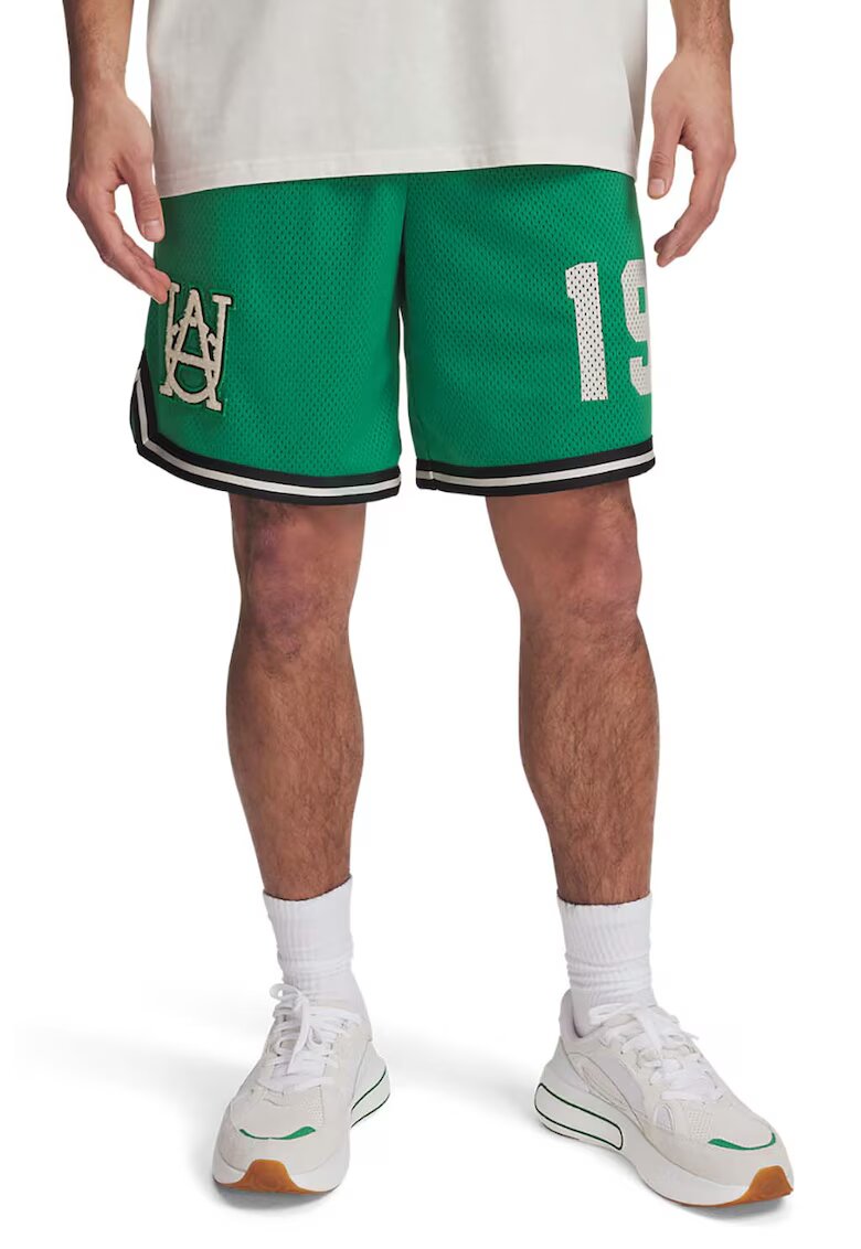 Under Armour Pantaloni scurti lejeri pentru baschet Courtside - Verde/Crem