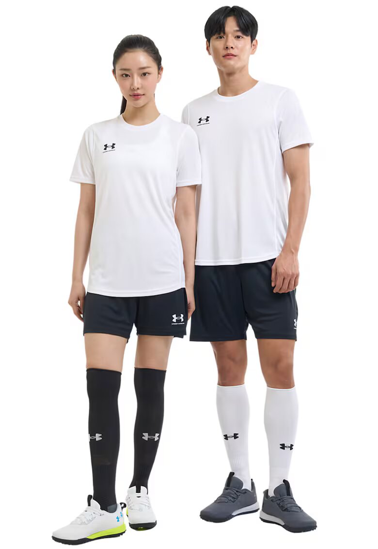 Under Armour Pantaloni scurti pentru fotbal Challenger - Negru