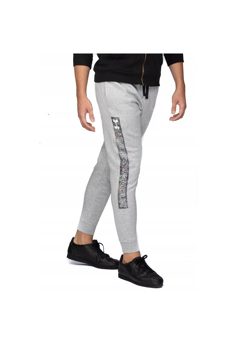 Under Armour Pantaloni sport barbati Bumbac/Poliester - Gri - Gri