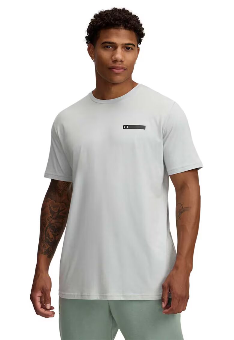 Under Armour Tricou relaxed fit cu logo discret - Verde pal