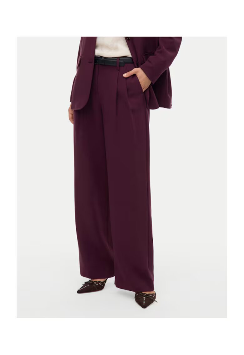 Vero Moda Pantaloni pentru dama - violet