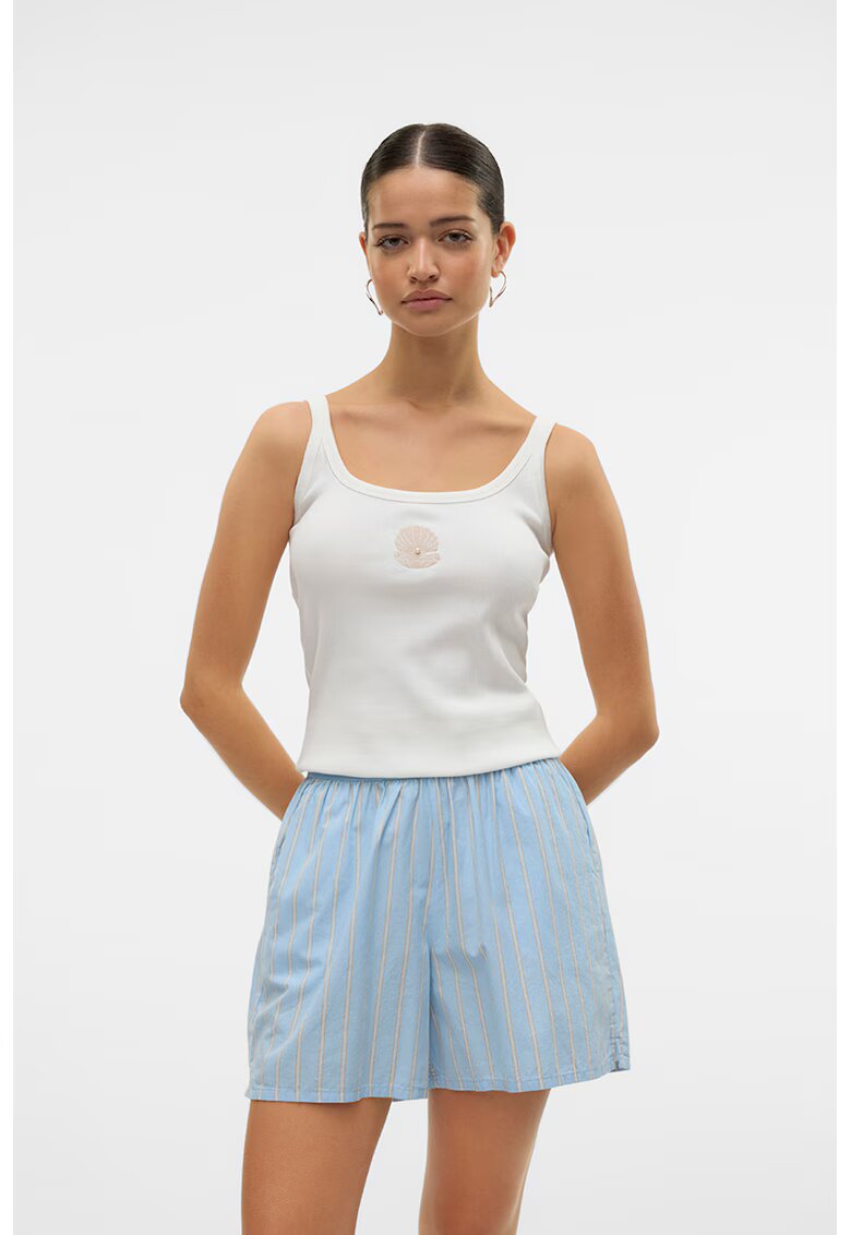 Vero Moda Top din amestec de bumbac organic cu detaliu brodat - Alb