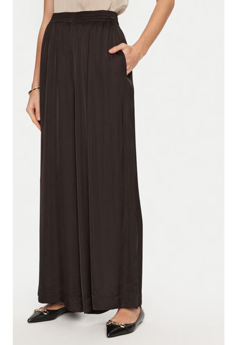 ViCOLO Pantaloni dama - 304902598 - Viscoza - Maro - Maro