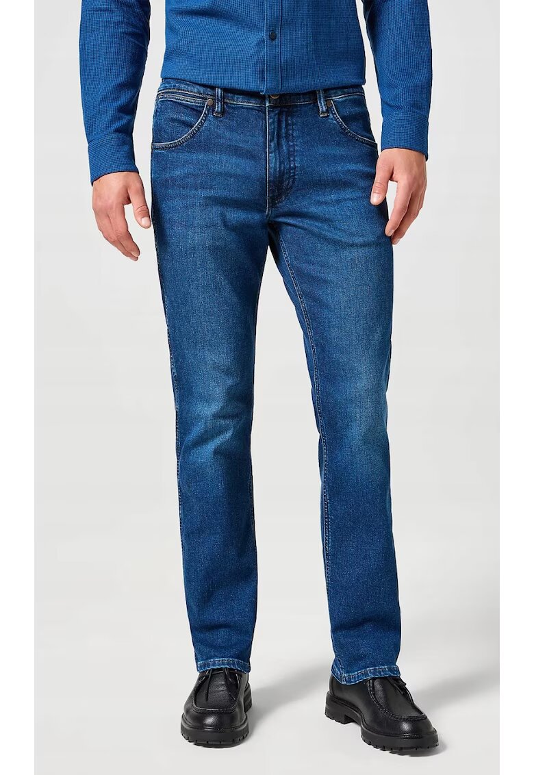 Wrangler Blugi barbati GREENSBORO - bumbac/poliester/elastan - albastru - Albastru