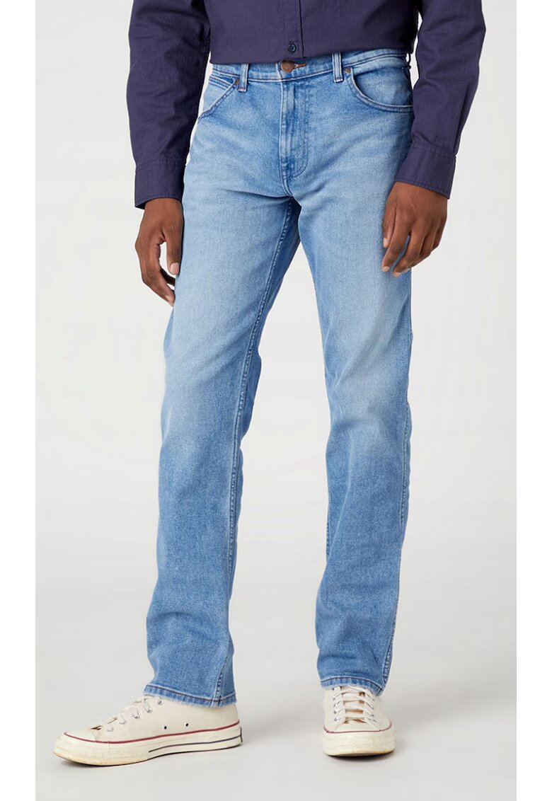 Wrangler Blugi barbati GREENSBORO - bumbac/poliester/elastan - albastru deschis