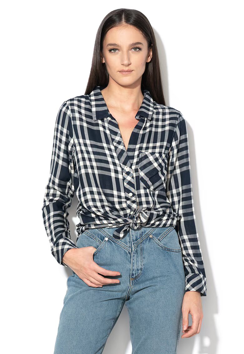 Wrangler Camasa din modal - cu model in carouri si buzunar pe piept - Alb/Bleumarin