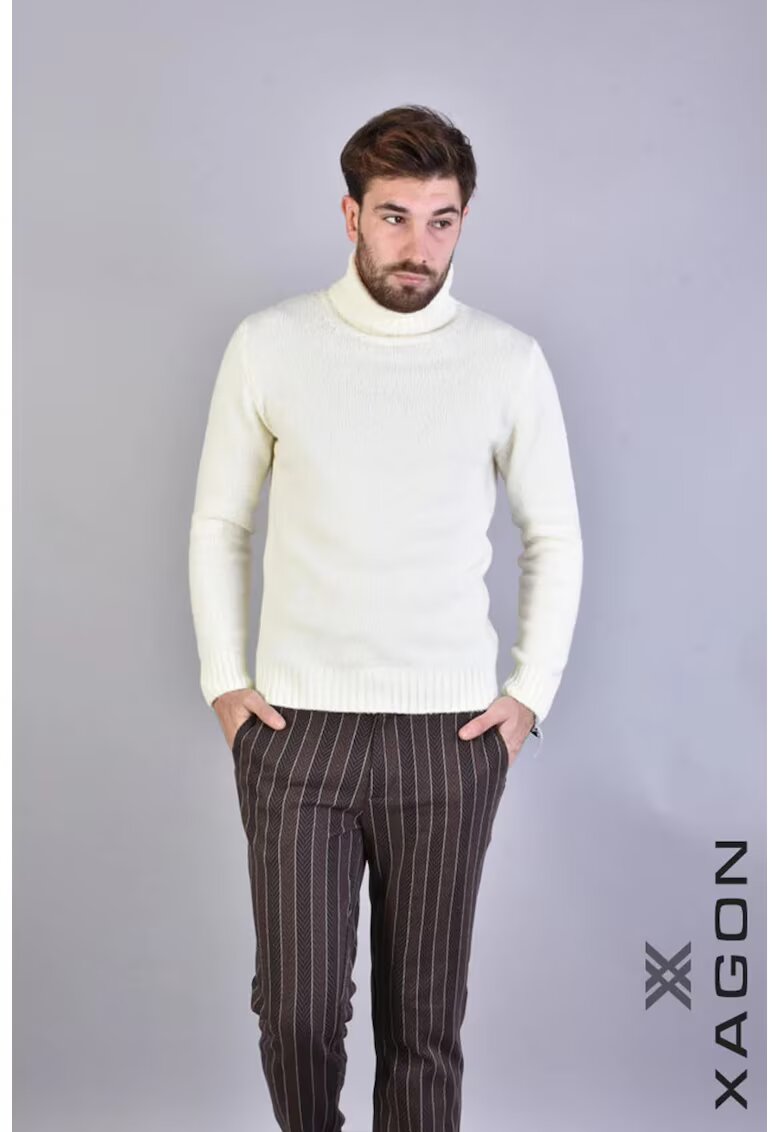 XAGON Bluza cu guler inalt rulat si croi clasic - Alb