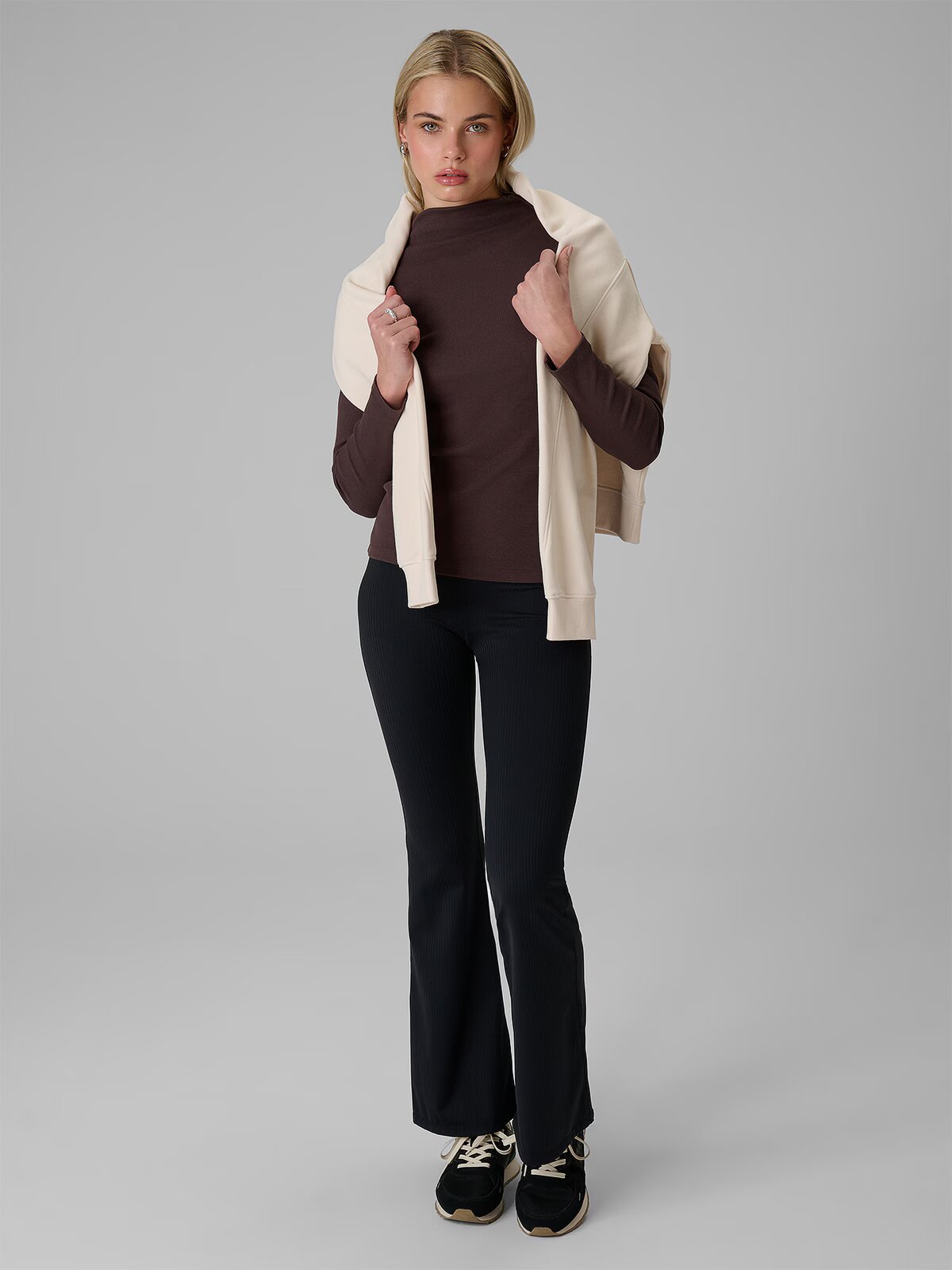 4F Bluză cu mânecă lungă slim din tricot reiat pentru femei - maro L
