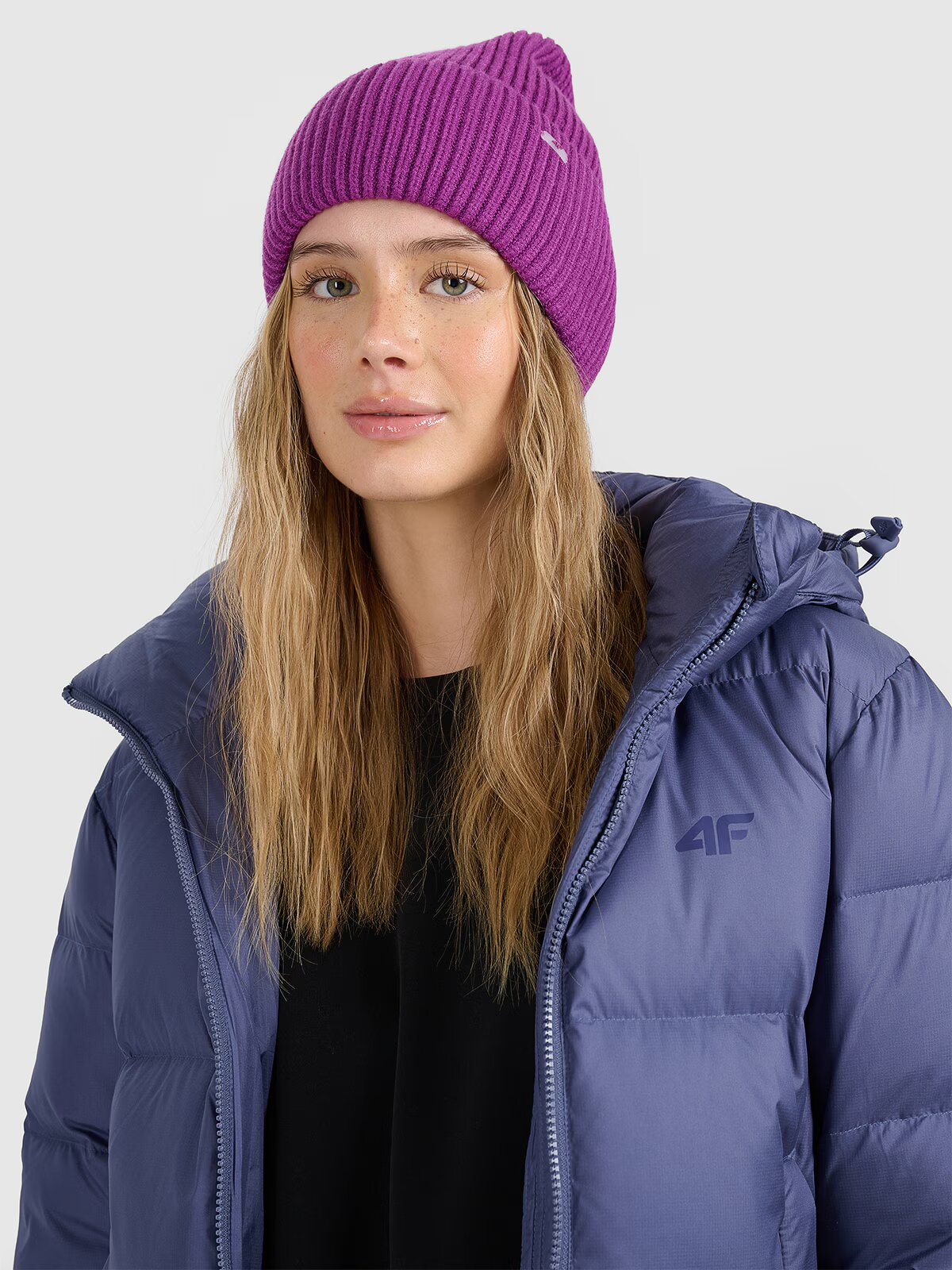 4F Căciulă beanie pentru femei - M