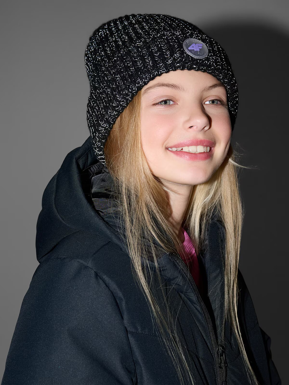 4F Căciulă beanie pentru fete - neagră one size