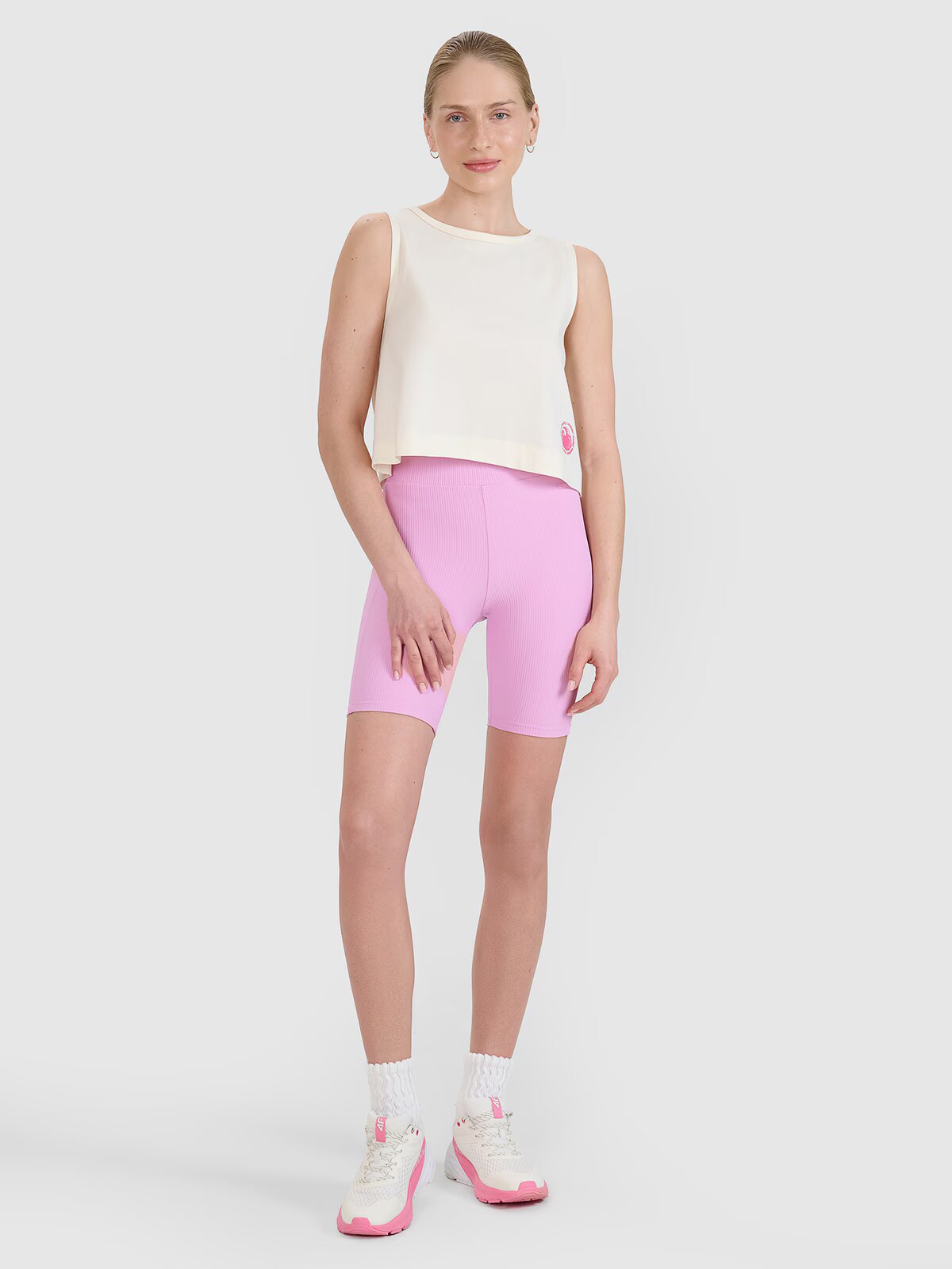 4F Colanți scurți din tricot pentru femei - XXL