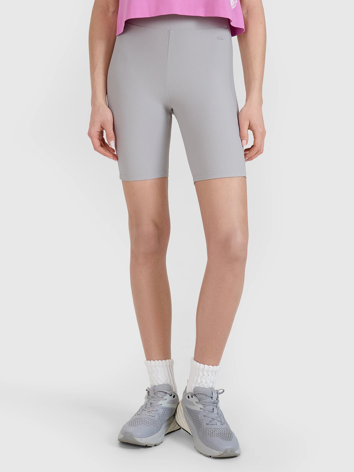 4F Colanți scurți din tricot pentru femei - XS