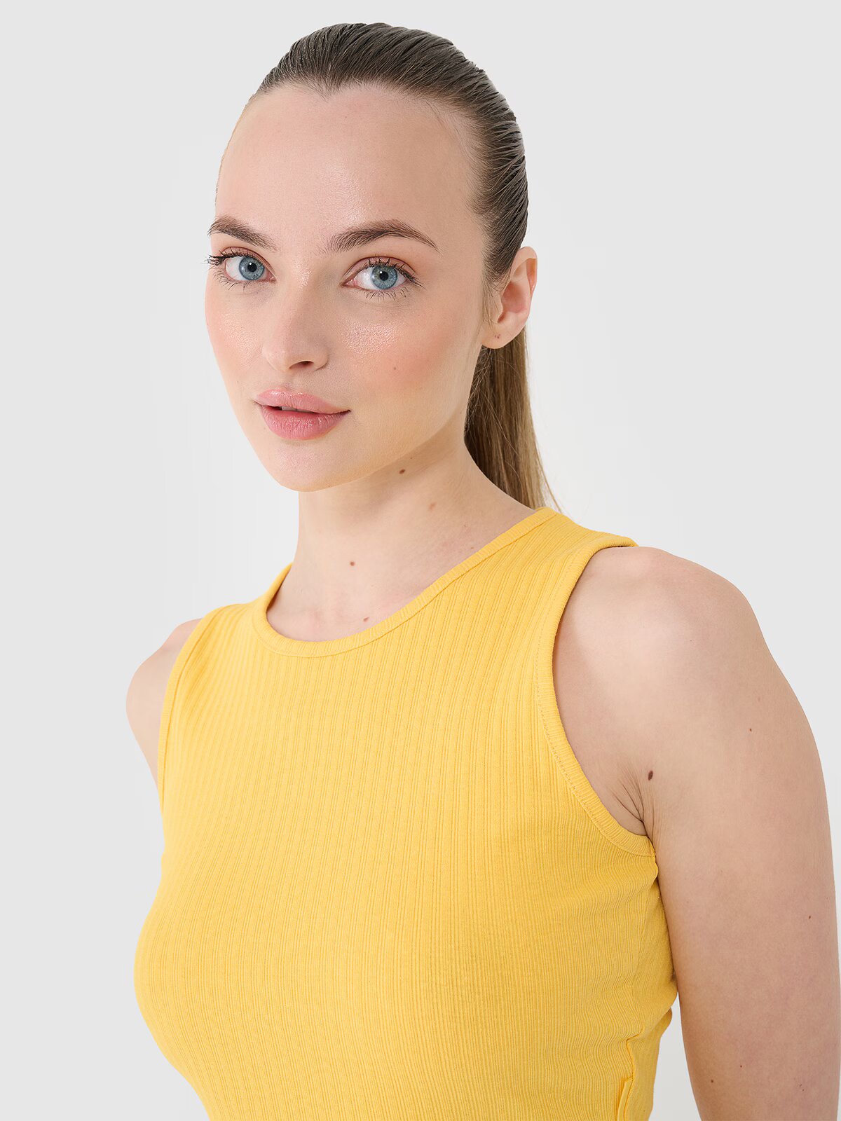 4F Crop top din tricot pentru femei - XS