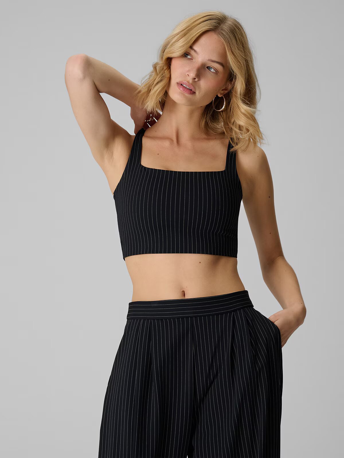 4F Crop-top slim în dungi pentru femei - XS