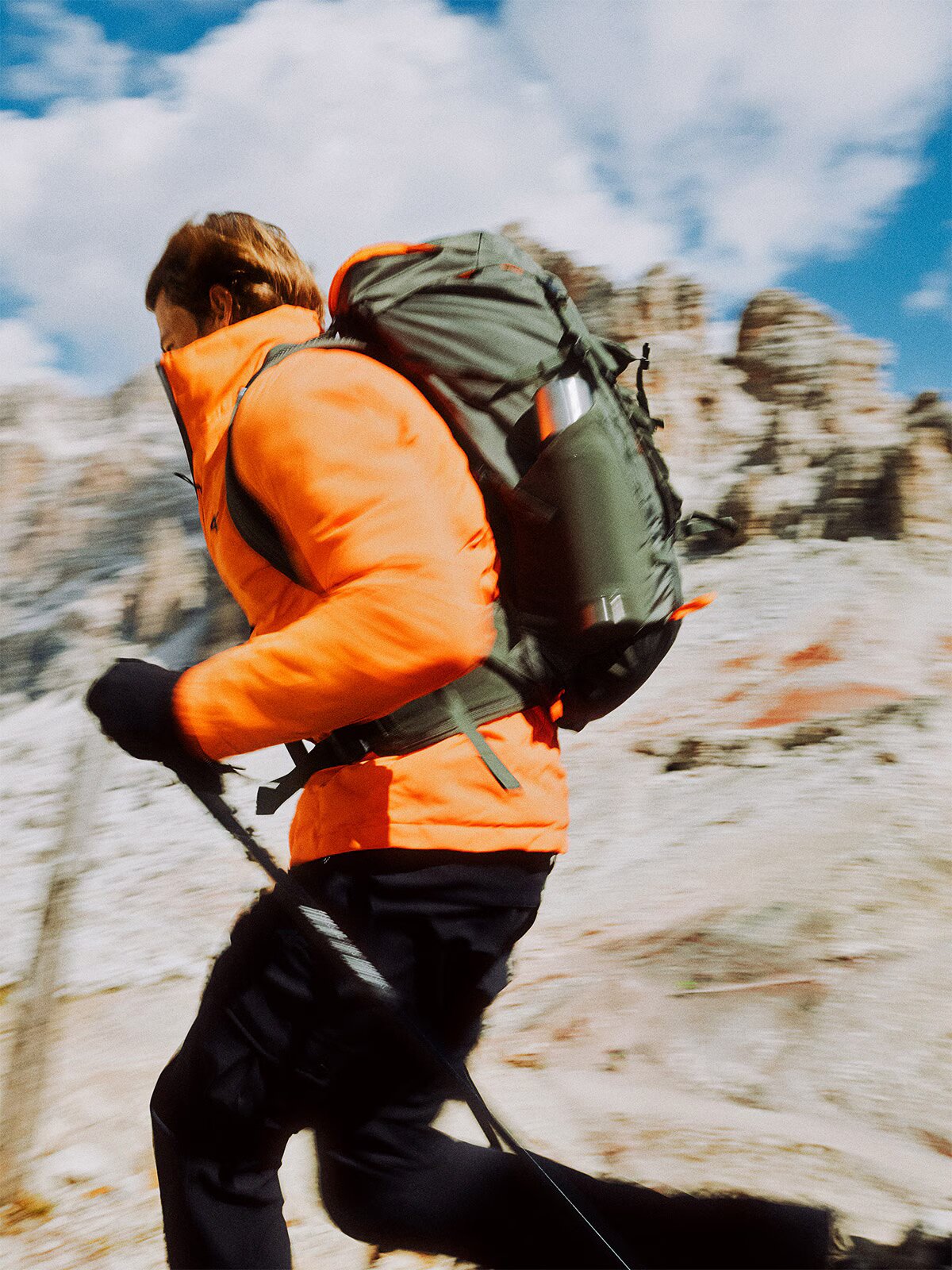 4F Geacă de trekking din puf cu umplutură sintetică pentru bărbați - roșie XXL