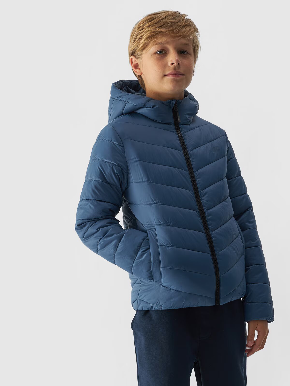 4F Geacă din puf cu umplutură sintetică pentru băieți - denim 140