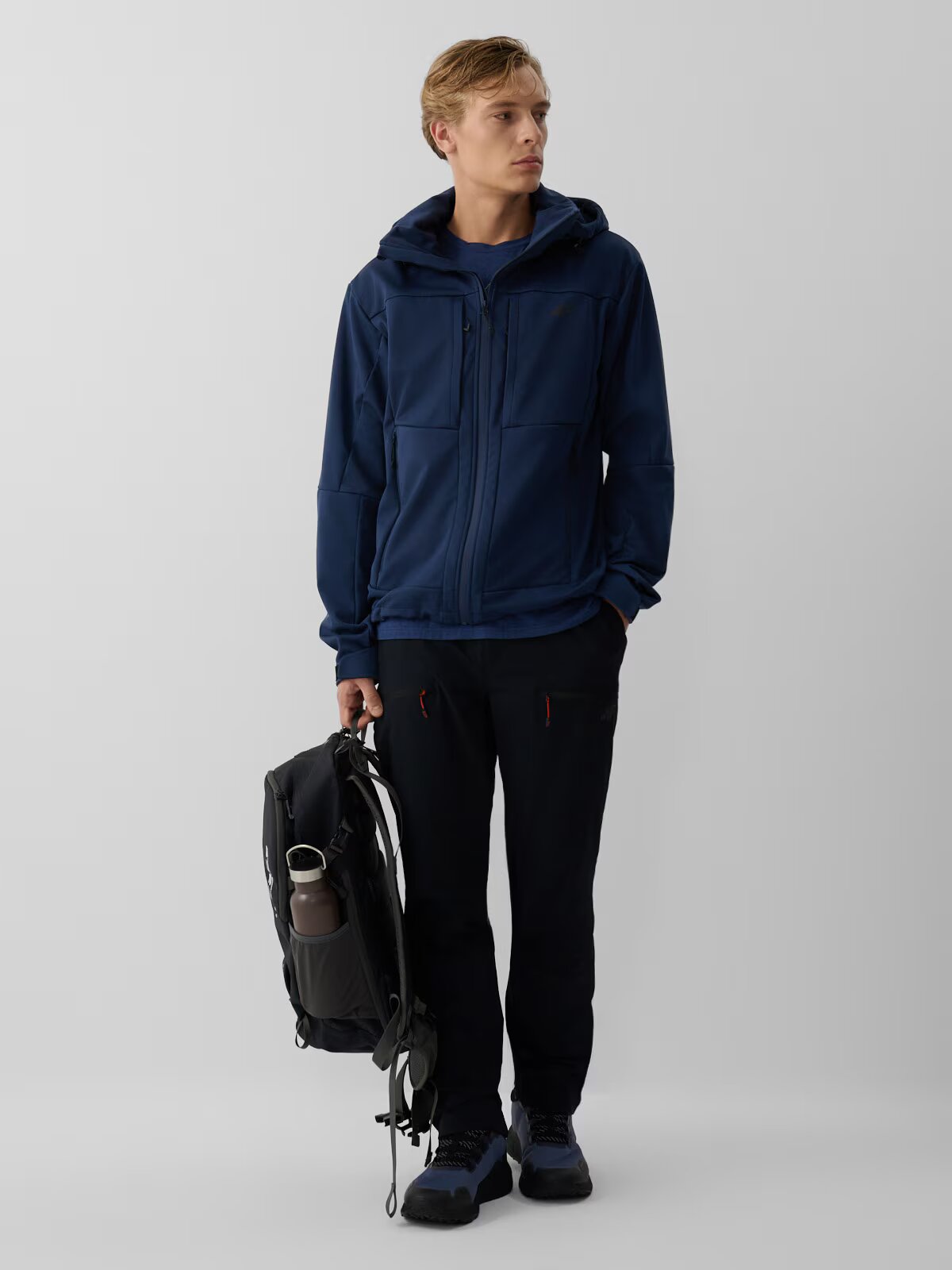 4F Geaca softshell rezistenta la vant membrana 8000 pentru barbati - M