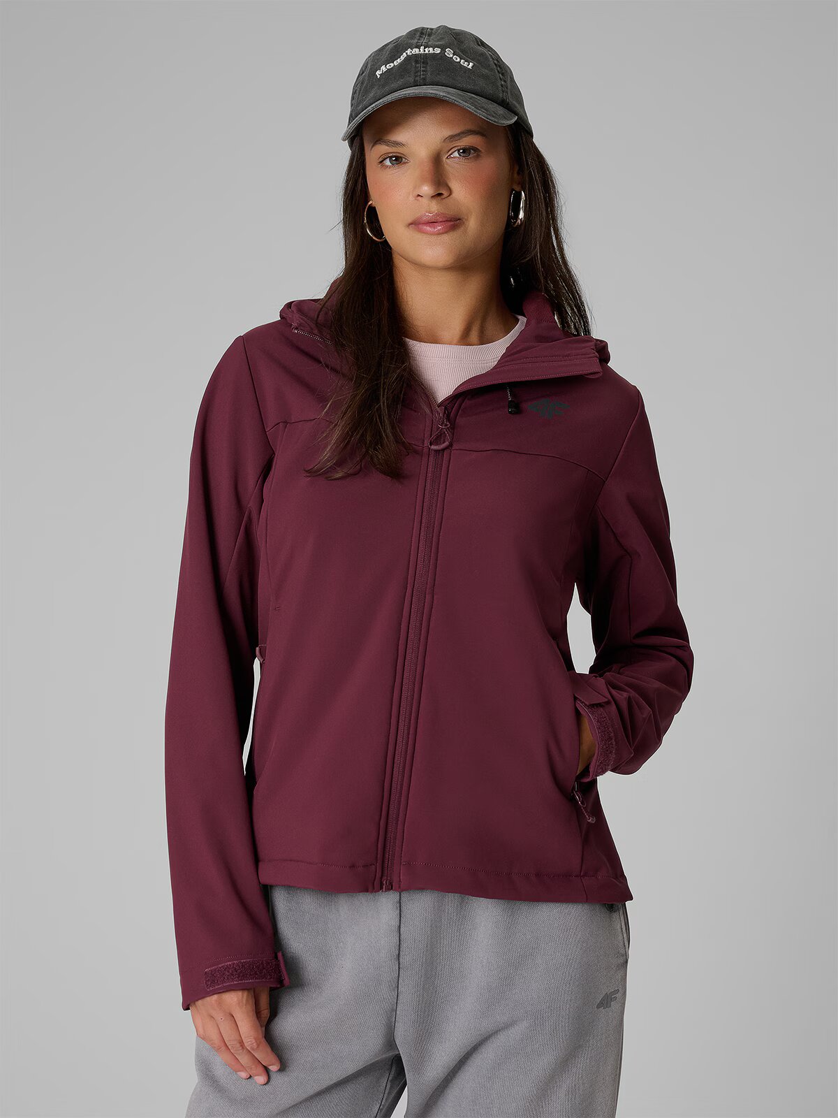 4F Geacă softshell rezistentă la vânt membrană 8000 pentru femei - burgundy M