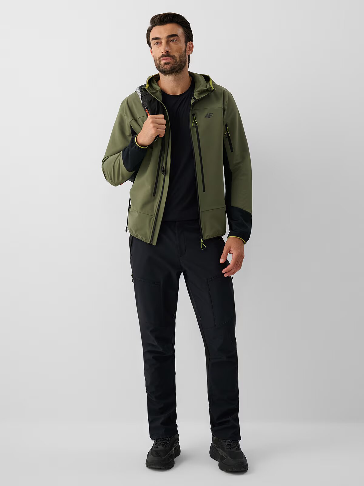 4F Geacă softshell rezistentă la vânt pentru bărbați - khaki L